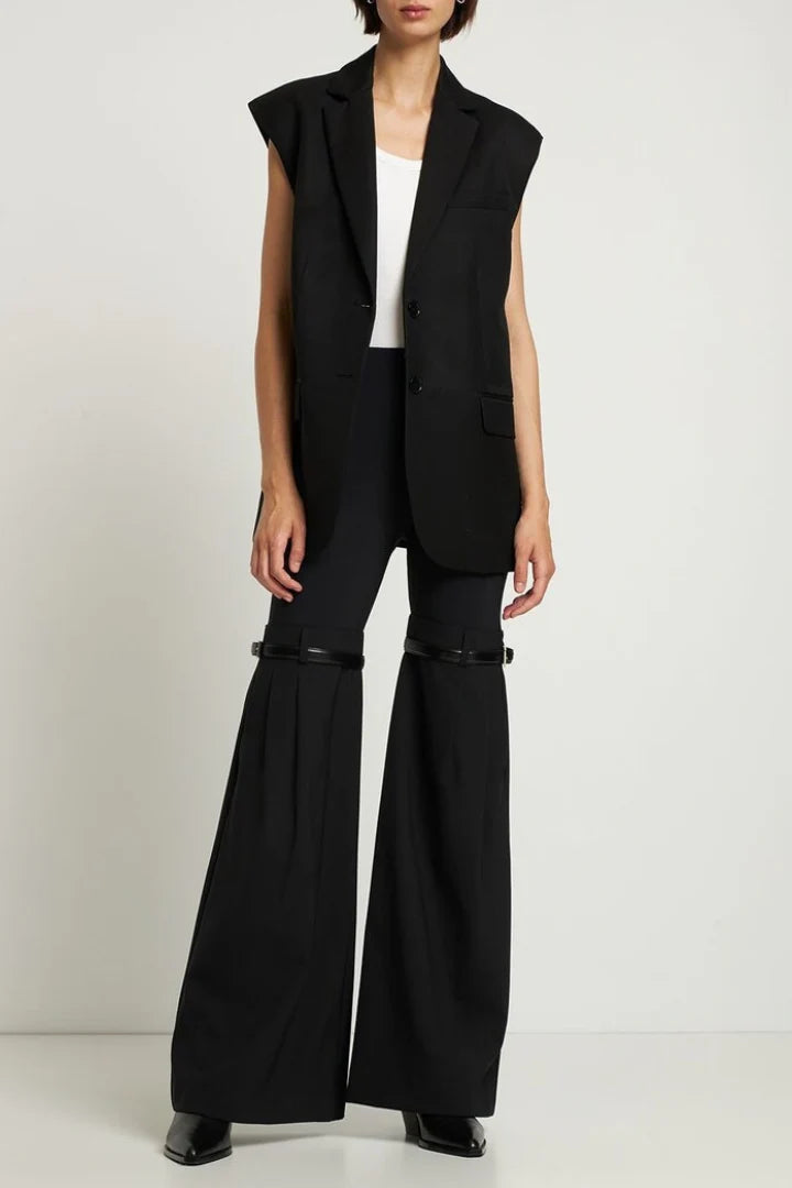 Luiclo Trousers With Detail - Black