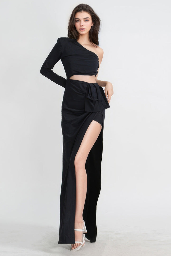 MAXI DRESS WITH WAIST CUT - BLACK