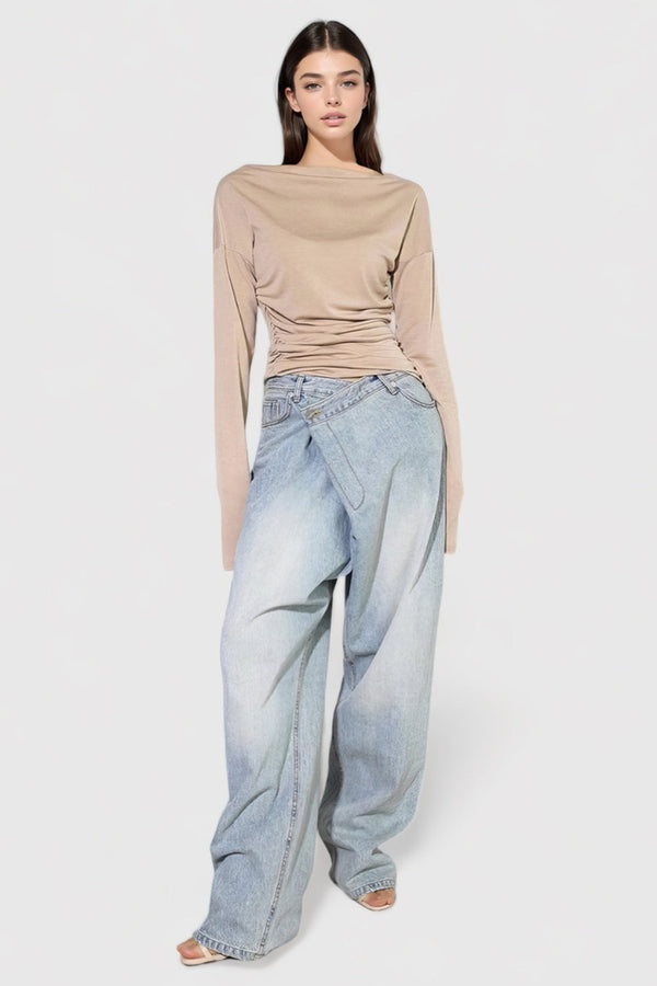 JEANS WITH IRREGULAR CLOSURE - BLUE